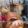 Image 2 : 1970s West Coast First Nations Thunderbird Totem Painted and Carved Cedar 20.5-Inch Wide Unsigned