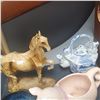 Image 6 : Assorted Decorative Collectibles: Pottery, Ceramics and More