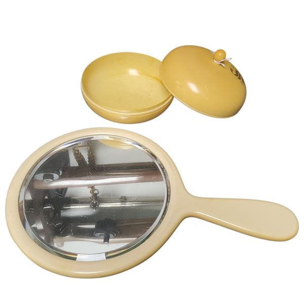 1930-1940s Art Deco Vanity Set Bakelite Material