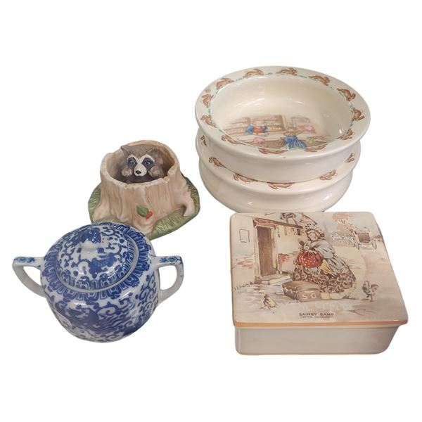 Collectables: Bunnykins Bowls, Newhall Box, Woodland Surprise Raccoon & Phoenixware Sugar Bowl