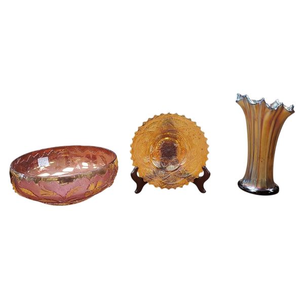 Decorative Glass: Delaware Cranberry with Gilt Accents Bowl Carnival Glass Vase 8-Inch & Plate