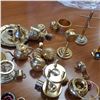 Image 4 : Collection of Brass Dollhouse Decor Miniatures