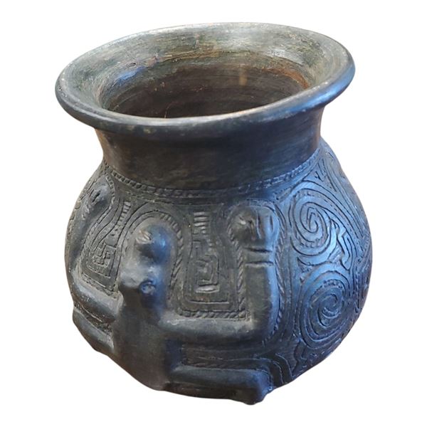 Brazilian Marajoara Zoomorphic Burial Urn Similar to Camutins Mound Group 5.5-Inch Tall