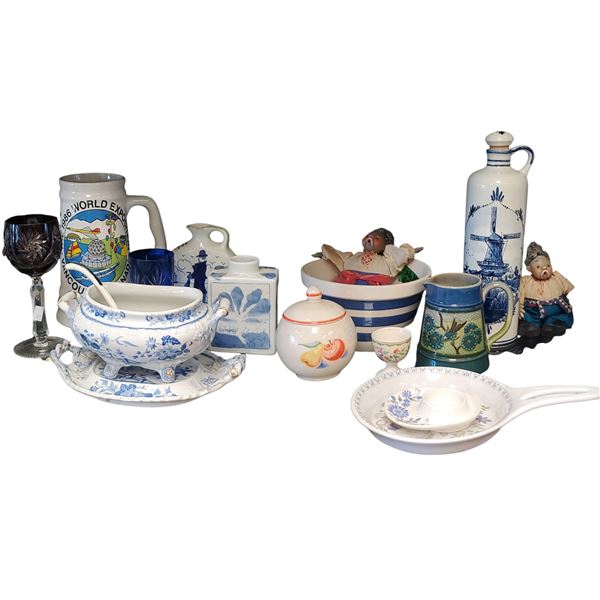 Mixed Lot of Mostly European Decorative Collectables