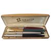 Image 1 : 4 Vintage Parker Fountain Pens in a Sheaffer Box (one has a gold filled cap)