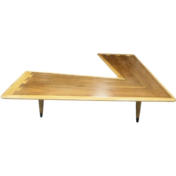 Lane Furniture Acclaim Boomerang Coffee Table Mid Century Modern 0900-11 44x48x14.5-Inch