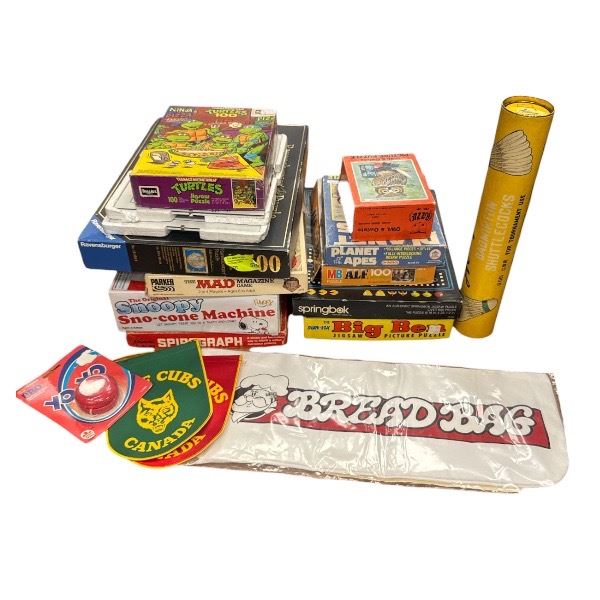 Lot of Lamps: Chalkware Spotlight & More Needs Repair