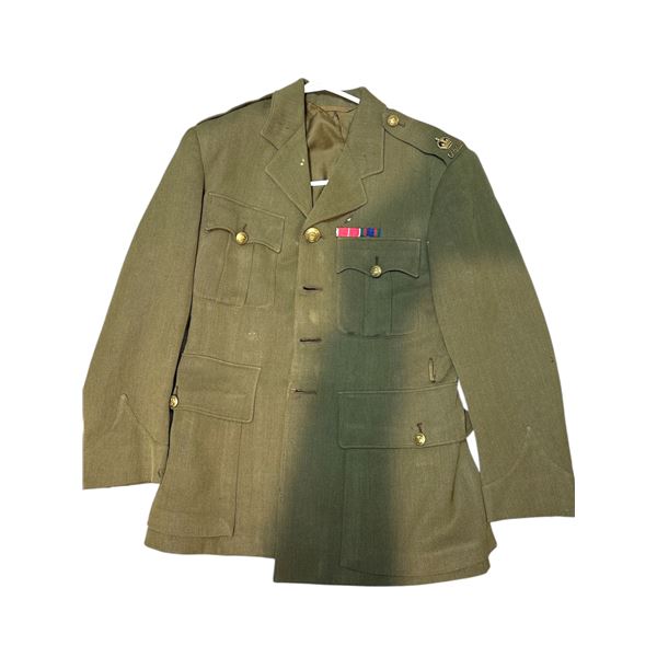 Vintage Canadian Officer's Service Dress Jacket WWII Era 30.5 Length 18-Inch Shoulder
