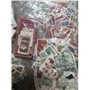 Image 2 : 3 Oz Bag of Assorted Vintage Canadian Stamps * Used