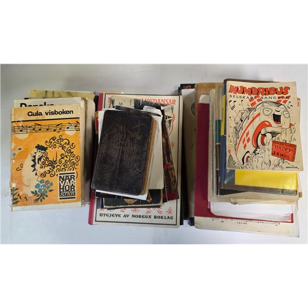 Violin Shoulder Rest, & 3 Stacks of Vintage Norwegian, German & Other Music Books and Novels