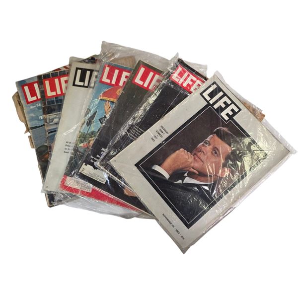 7 x 1950s & 1960s Life Magazines * Kennedy Family Theme