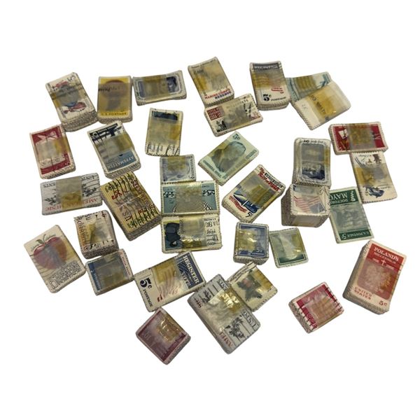 Tin of Vintage USA Stamps * Used