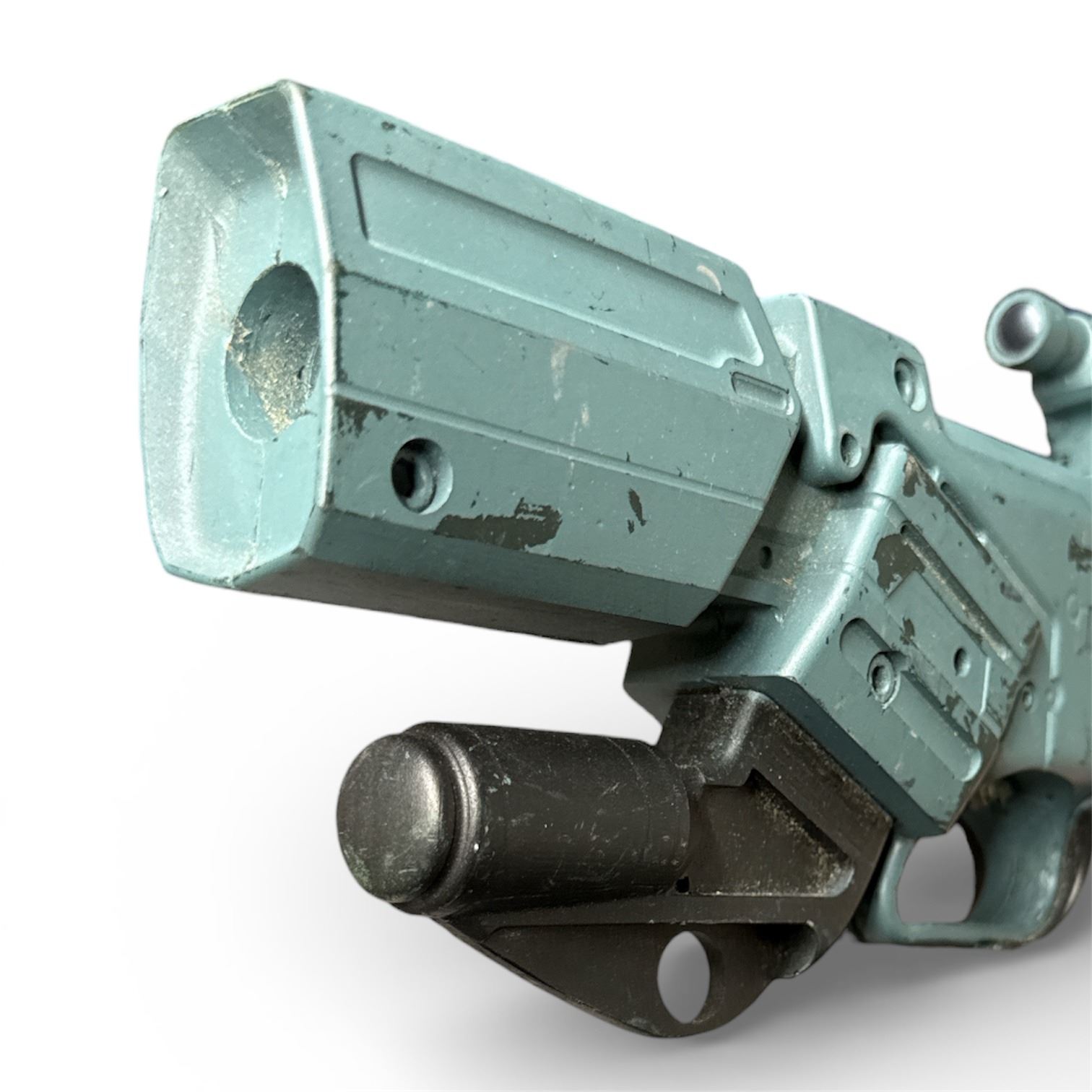 Legends Alien Style Movie Prop Gun