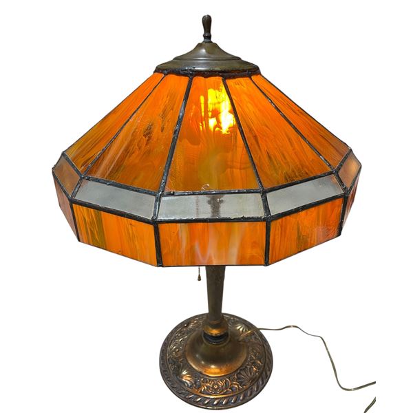 Amber Stained Glass Pendant Lamp
