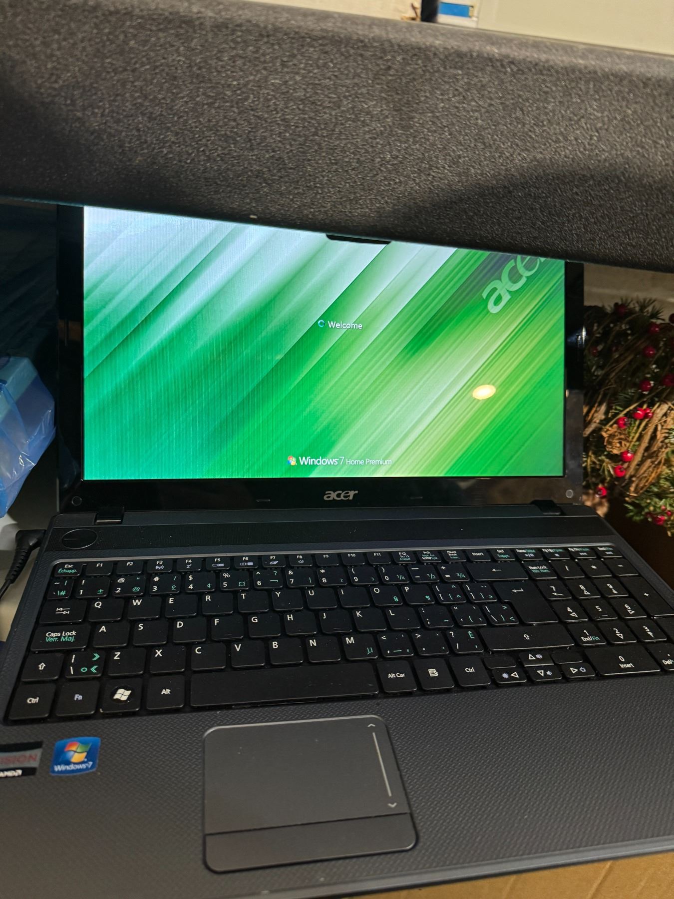 Acer laptop with Windows 7