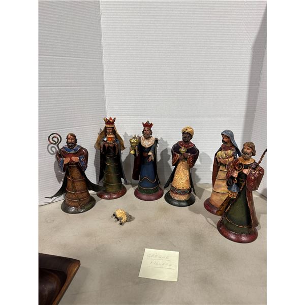 Nativity figurines