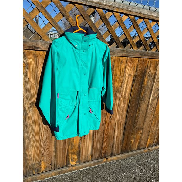 Eddie Bauer size large