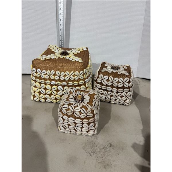 Shell lidded baskets