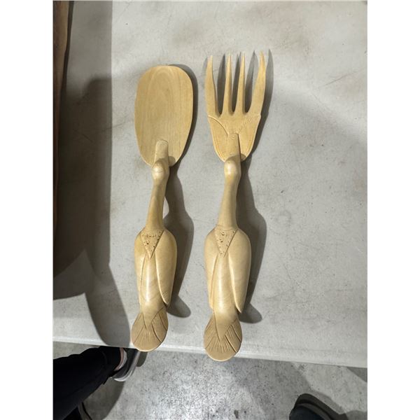Duck themed salad utensils
