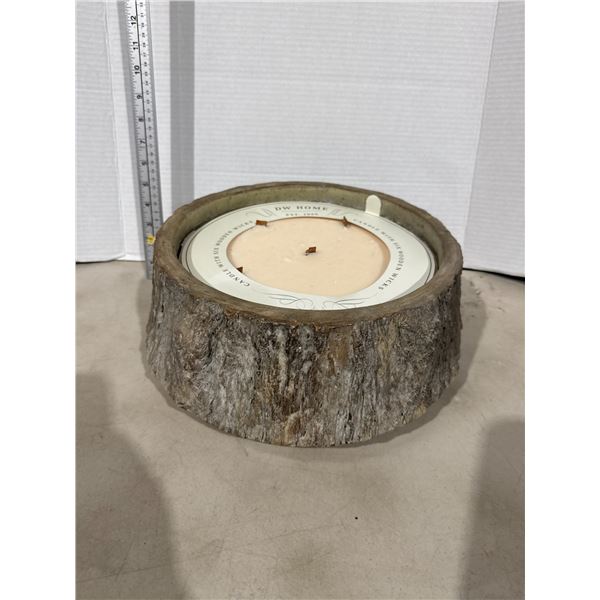 Candle with six wooden wicks