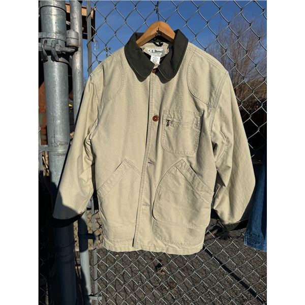 L. L. BEAN men's regular medium.