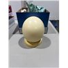 Image 1 : Ostrich egg with stand