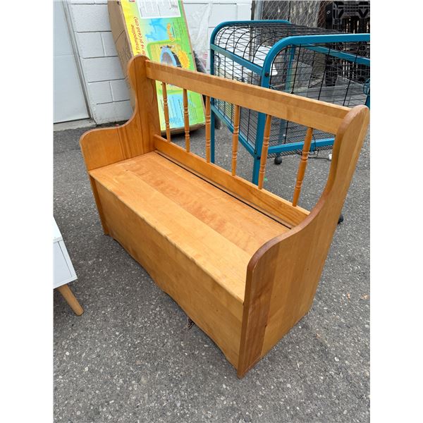 Storage bench