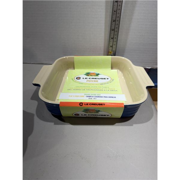 LE  CREUSET baking dish