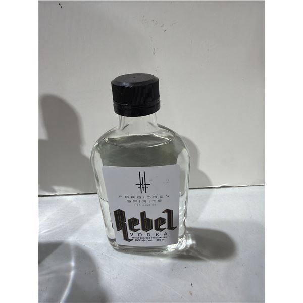 vodka 200ml must have valid id