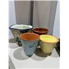 Image 1 : Plant pots