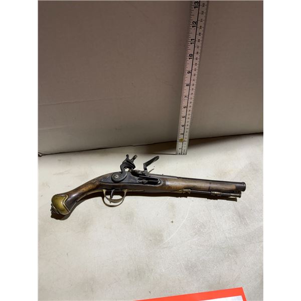 Flintock Calvary style decor