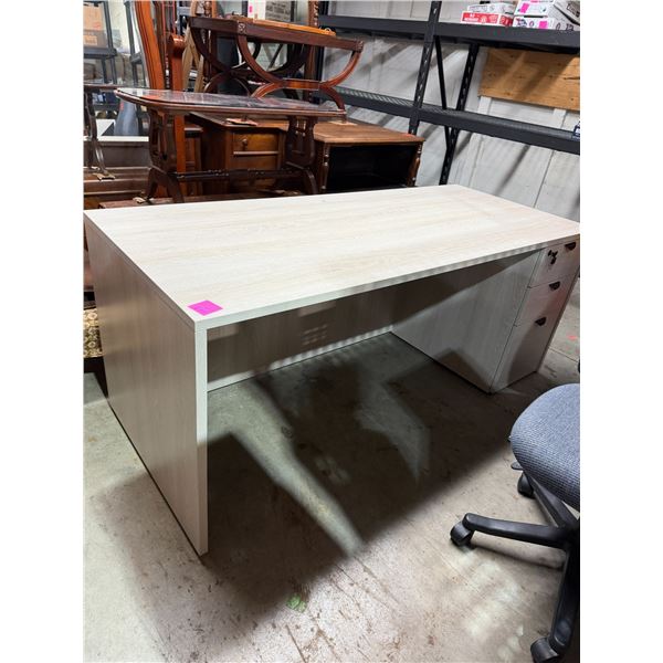 Desk with key measures 71 inches long 29 1/2 inches deep 29 1/2 inches tall