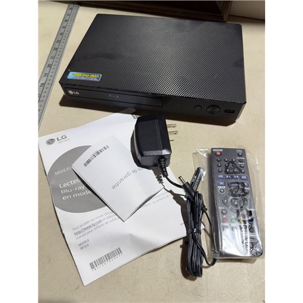 LG Blu-ray player with remote