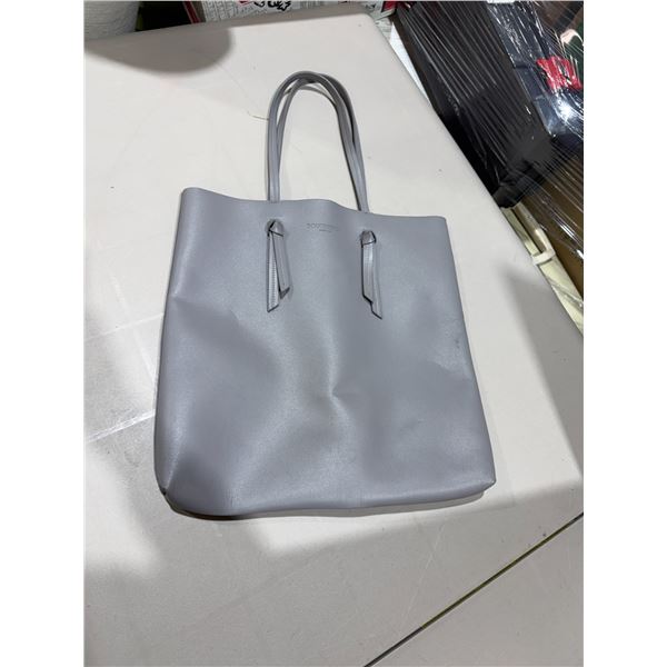 BOUCHERON perfumes bag