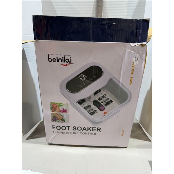 Foot soaker temperature control