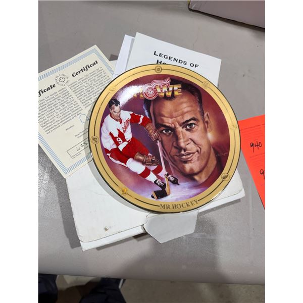 Mr. Hockey Collector plate