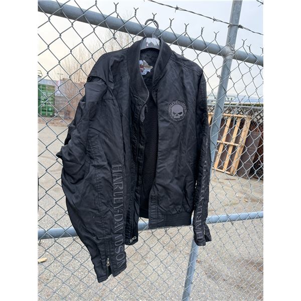 Harley Davidson jacket size not shown