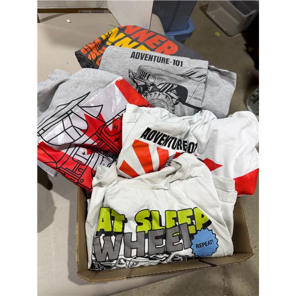 Assorted shirts, extra large