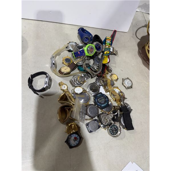 Bag of watches for batteries or repair repairs