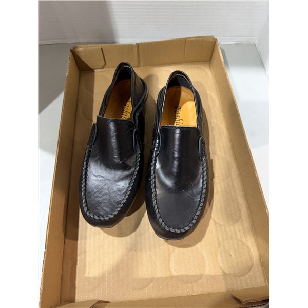 Leather shoes, size 39