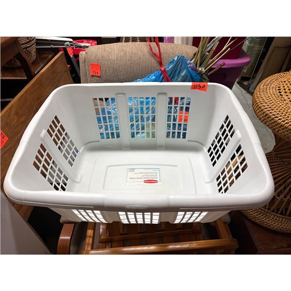 Laundry basket, Rubbermaid