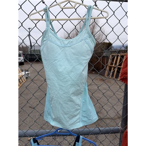 Lululemon tank size not shown