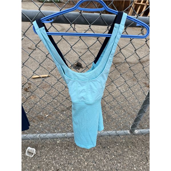 Blue tank size not shown