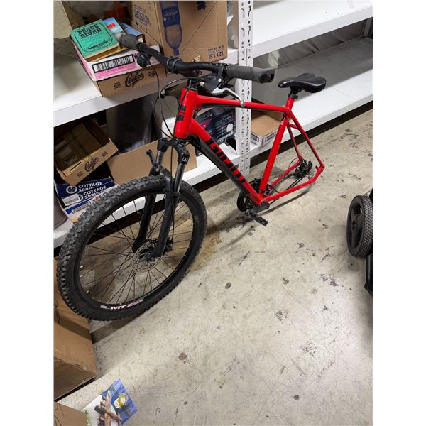 XL Giant Roam Mountain Bile. No rear tire or rear brake