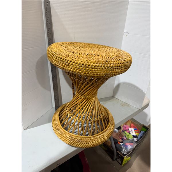 Plant stand/stool/side table