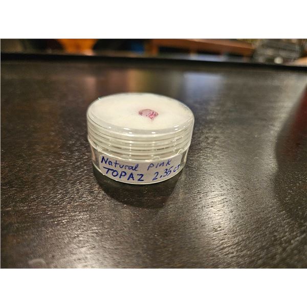 2.35ct Natural pink topaz