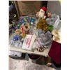 Image 1 : Christmas decorations