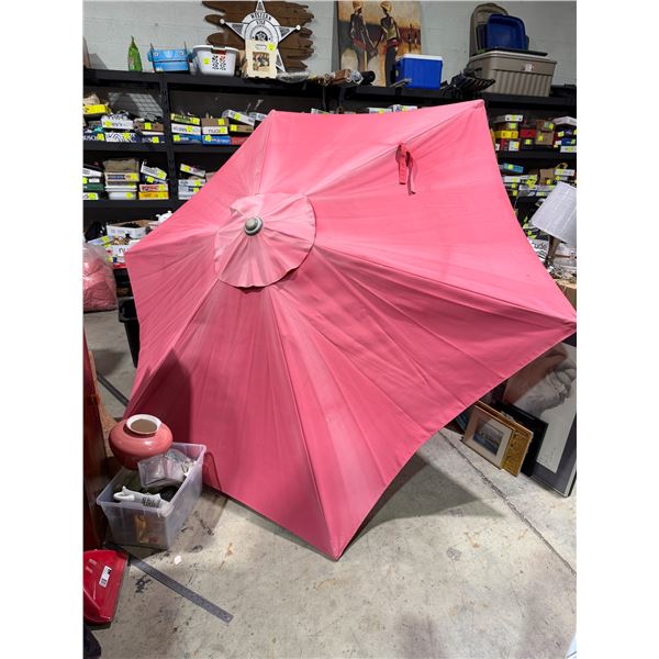 Outdoor umbrella