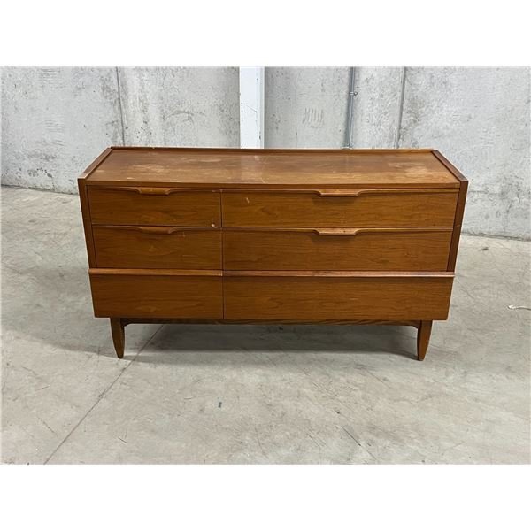Mid Century Haddon Hall 6 Drawer Dresser Approx: 54 x 17 & 30.5"T see all photos