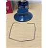 Image 3 : NOS Blue Coleman 331 Easi-Lite Lantern - see all photos
